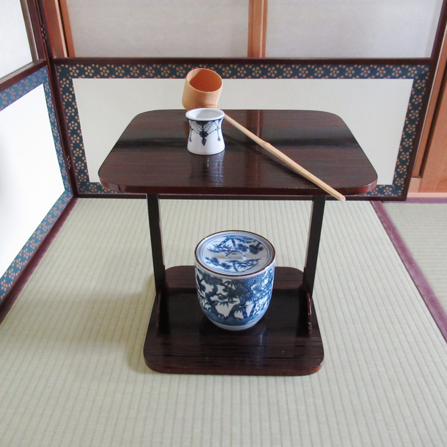 表千家足運び: 足の運び 表千家 – ZOEY